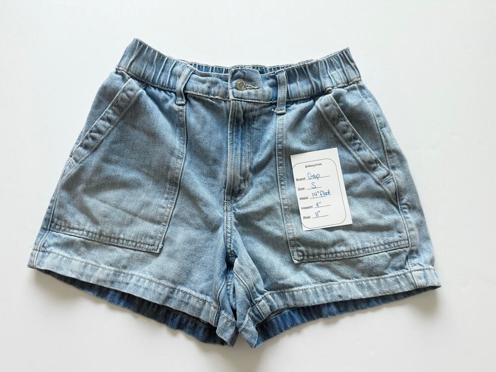 Gap Small denim shorts Elastic waist Button front